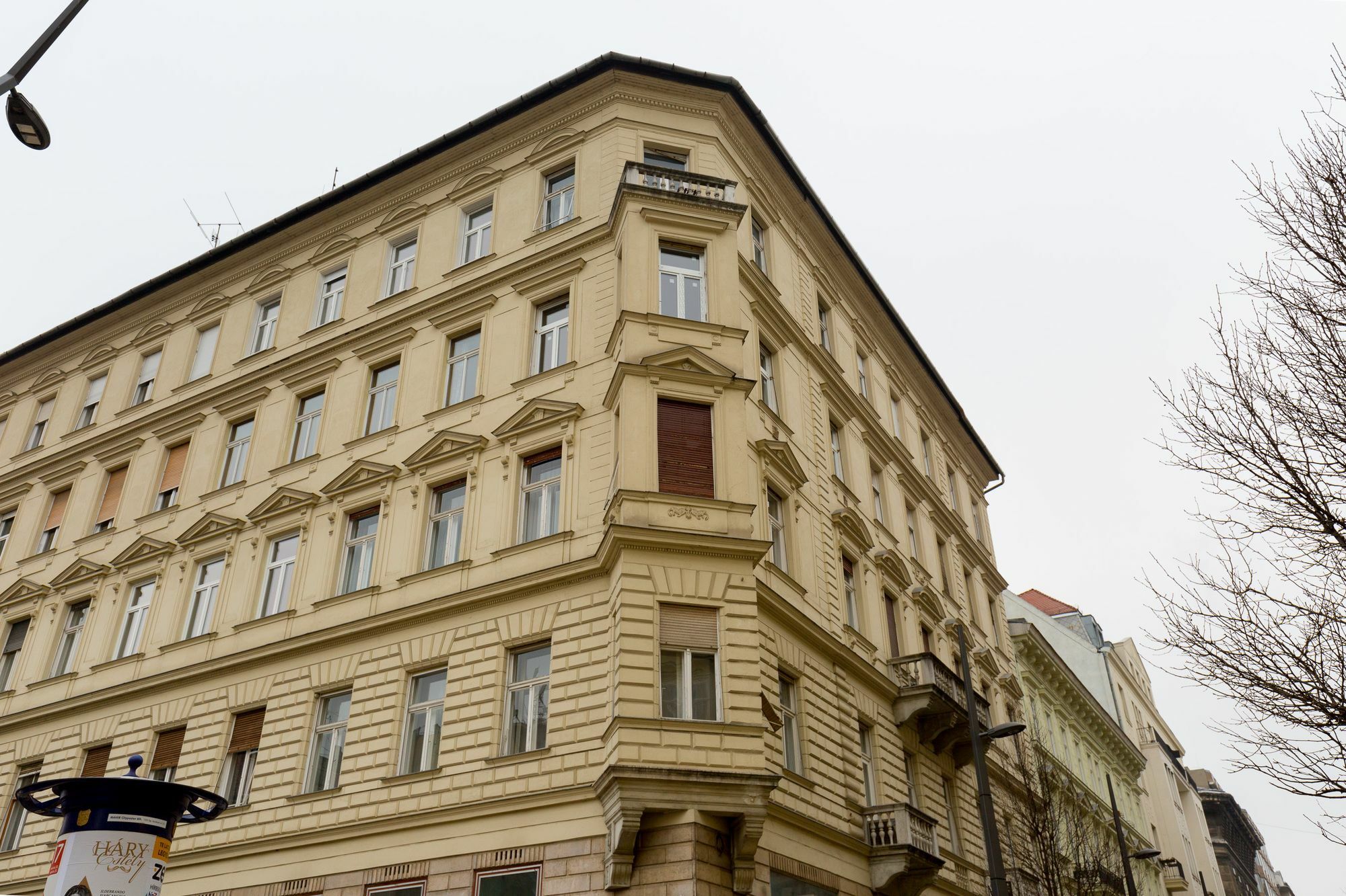 Bpm-Kate'S Central Home In Budapest Esterno foto
